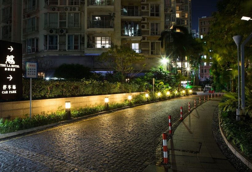 The La Hotel 新世界伟瑞酒店