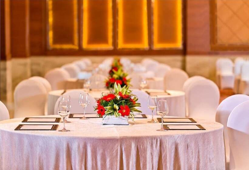 Hotel The Lalit Jaipur