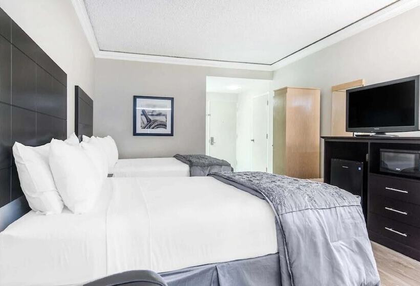 酒店 Travelodge By Wyndham Troisrivieres