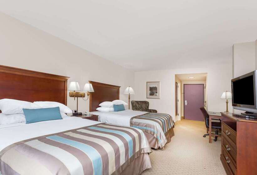 בית מלון כפרי Wingate By Wyndham Columbia / Lexington