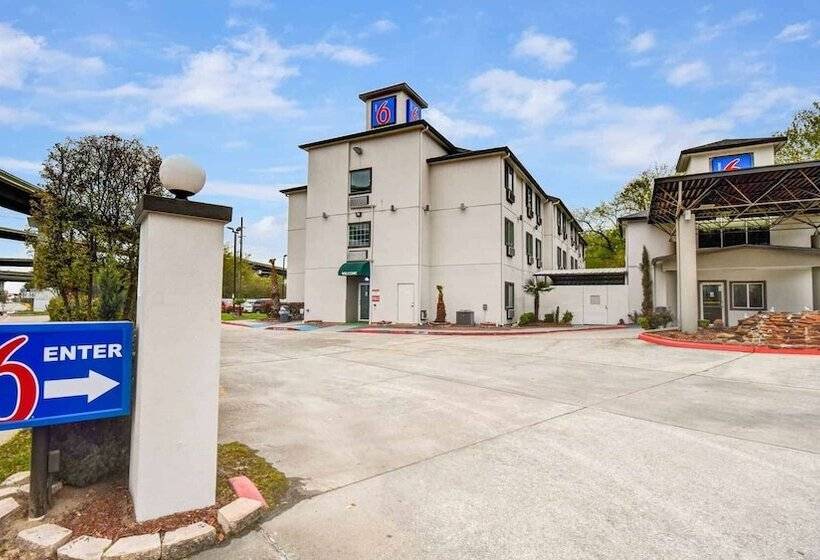Motel 6 Humble, Tx Houston International Airport