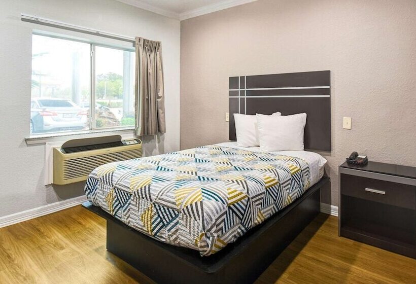 Motel 6 Humble, Tx Houston International Airport