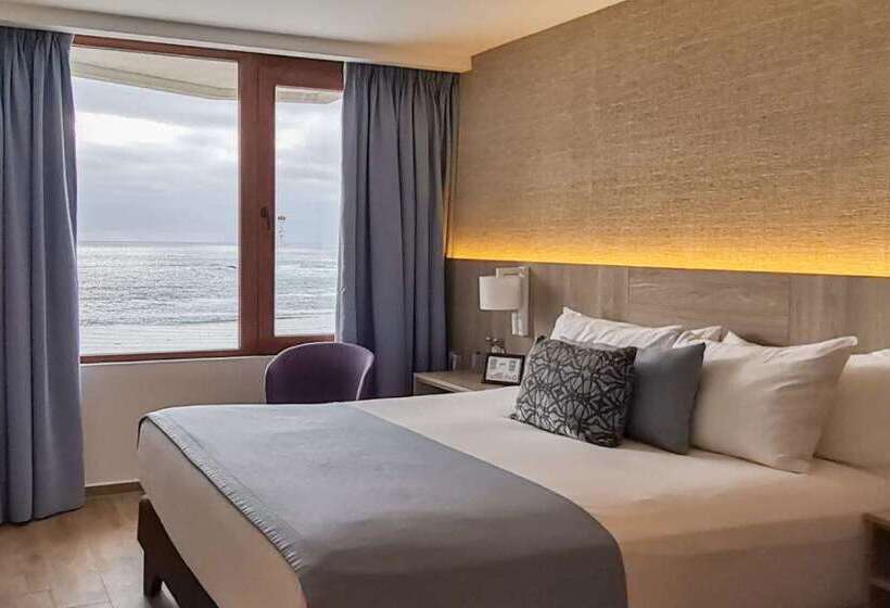 Yachting Hotel Quintero