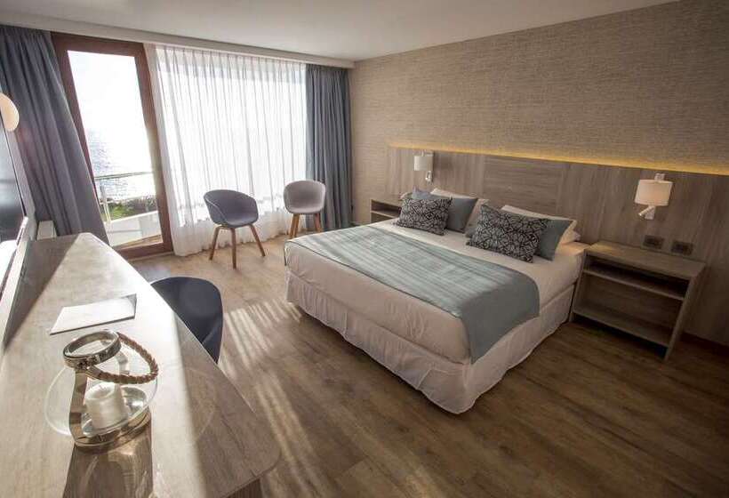 Yachting Hotel Quintero