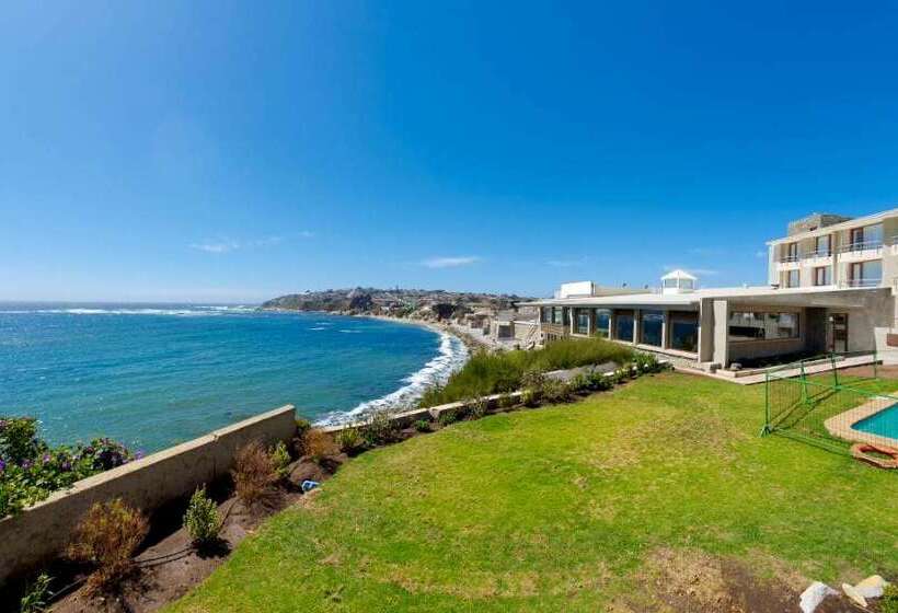 Yachting Hotel Quintero