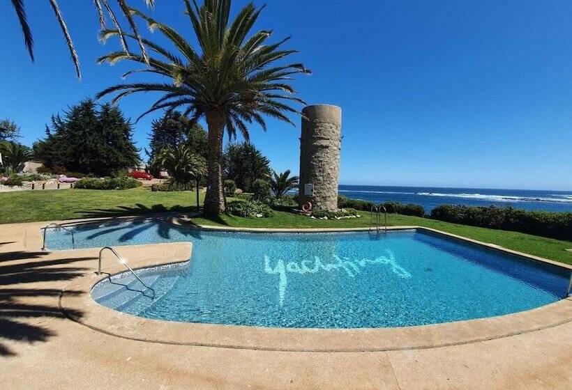 Yachting Hotel Quintero