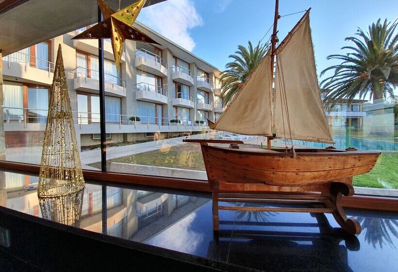 Yachting Hotel Quintero