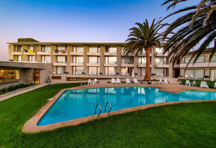 Yachting Hotel Quintero