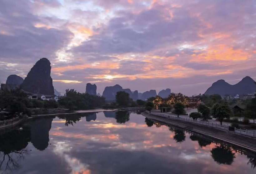 호텔 Yangshuo Hidden Dragon Villa