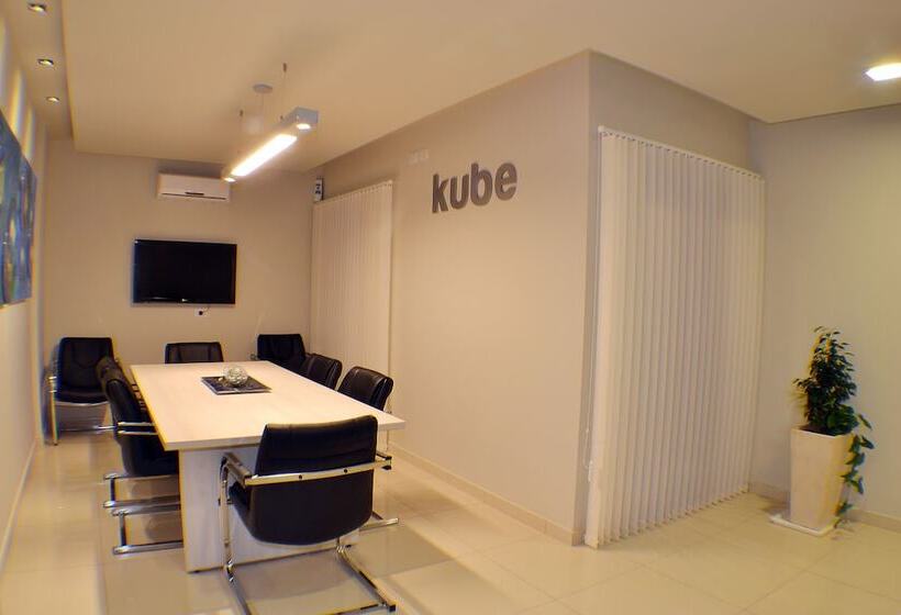 Kube Apartments Express
