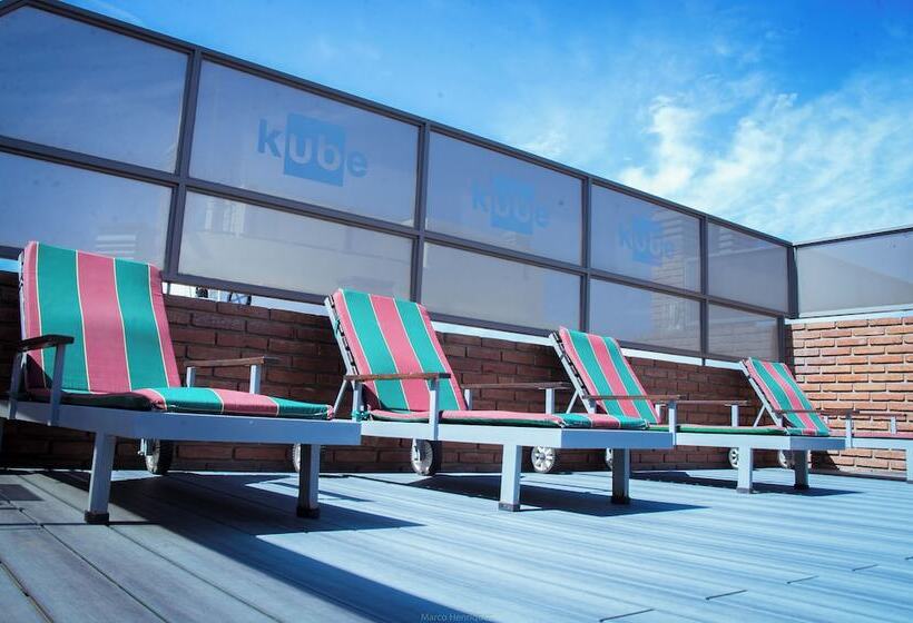 Kube Apartments Express
