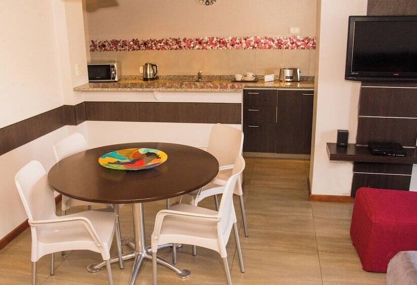 Kube Apartments Express