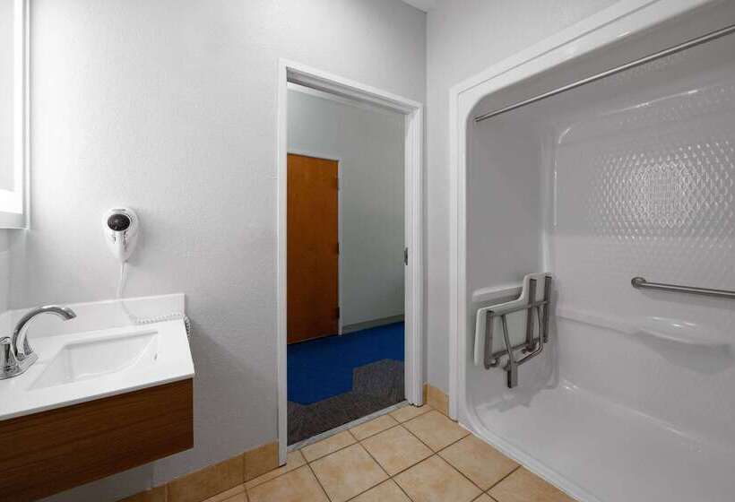 Microtel Inn & Suites By Wyndham Of Houma