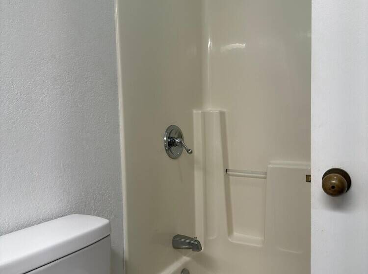 Motel 6 Fancy Gap Va