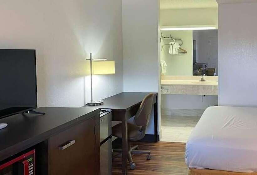 Motel 6 Fancy Gap Va