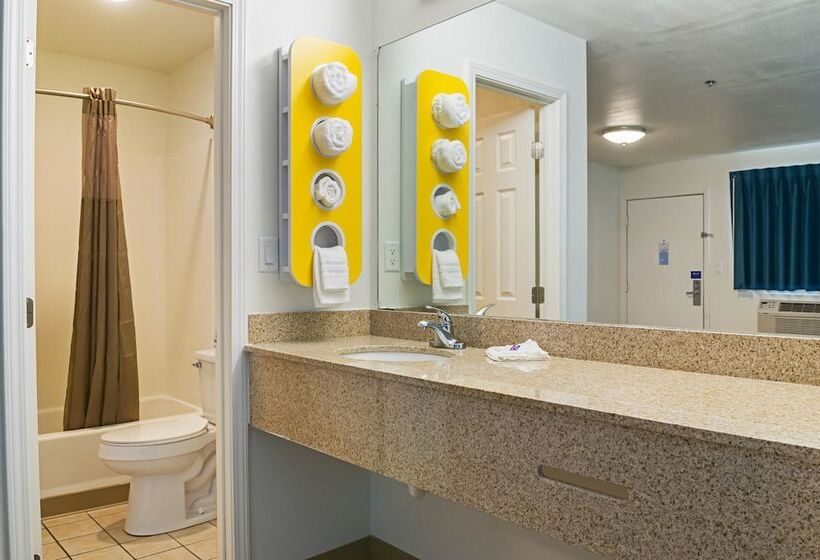 Motel 6bay Saint Louis, Ms