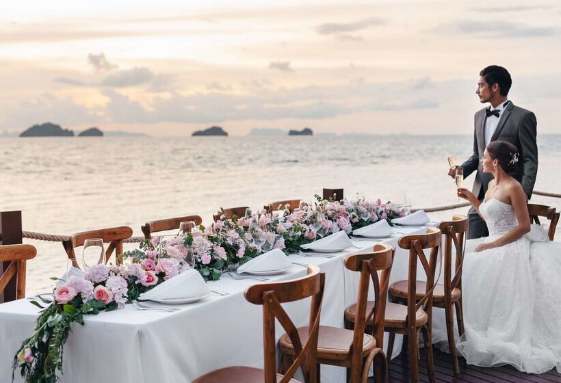 אתר נופש Conrad Koh Samui