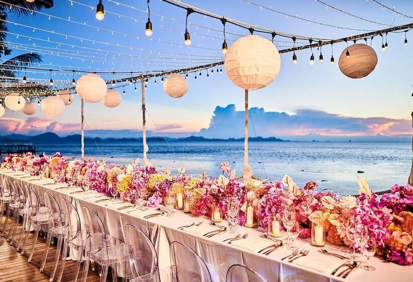 אתר נופש Conrad Koh Samui