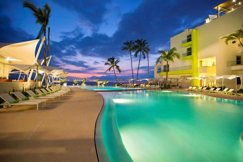 منتجع Krystal Grand Puerto Vallarta