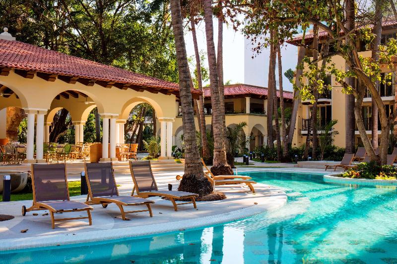 منتجع Krystal Grand Puerto Vallarta