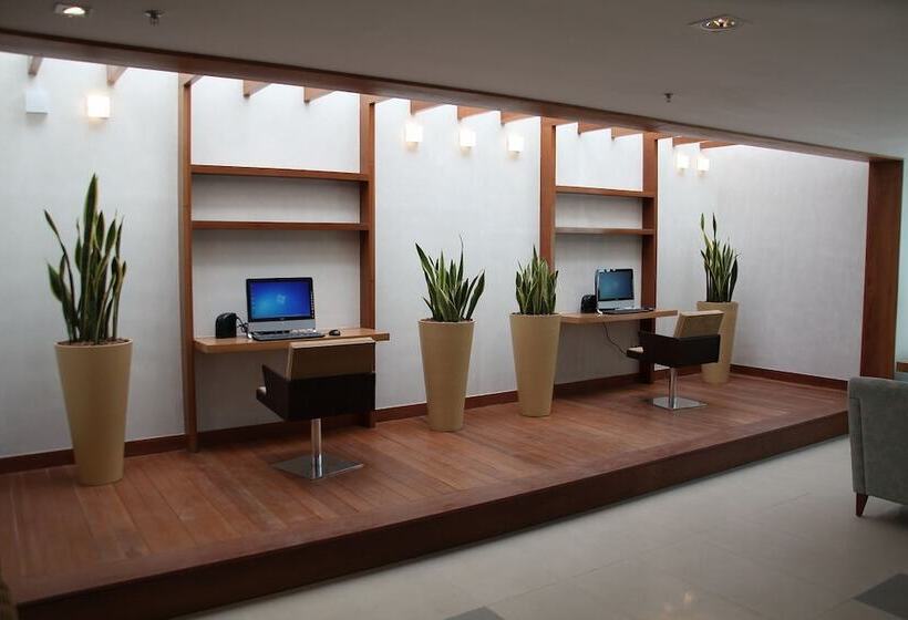 Salvador Business & Flat By Avectur