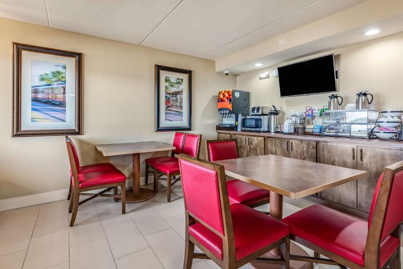 Surestay Hotel By Best Western Tupelo North