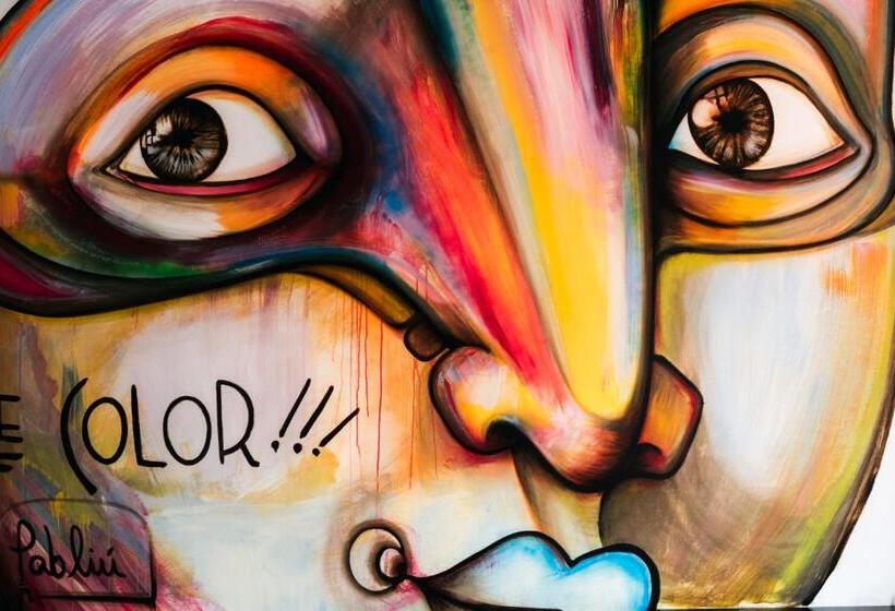 Tantalo Hotel Kitchen Roofbar