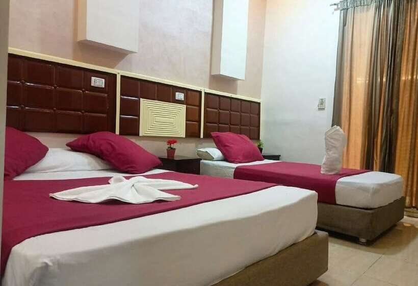 هاستل The Emerald