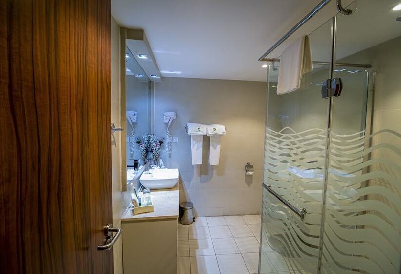 Alisa Hotel North Ridge