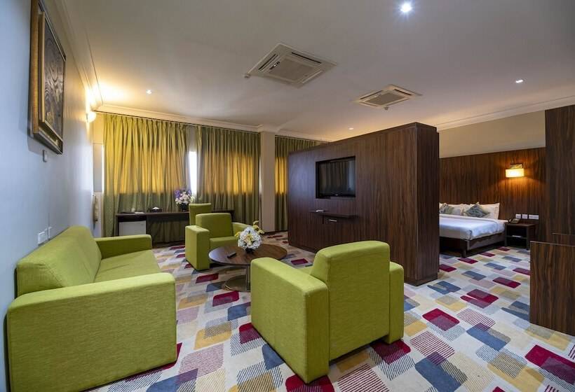 Alisa Hotel North Ridge