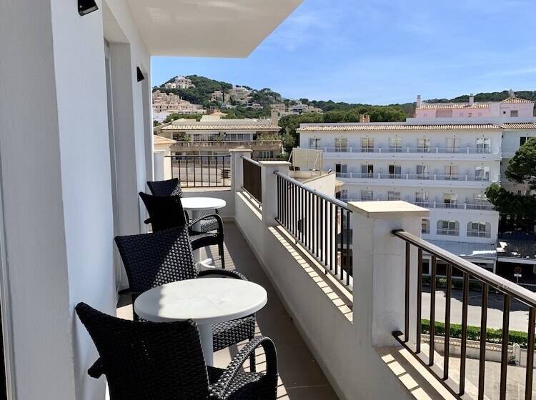 Apartaments La Perla Negra