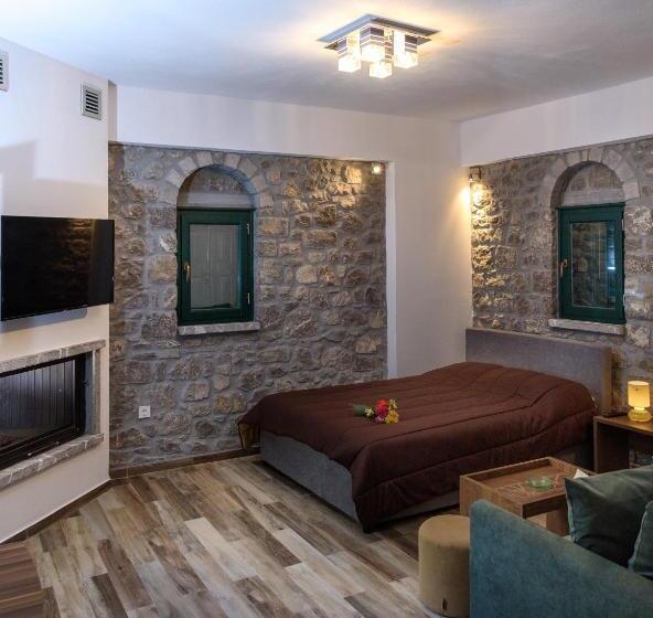 Avgonima All Seasons