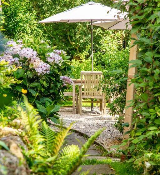 ベッドアンドブレックファースト Castle Inn