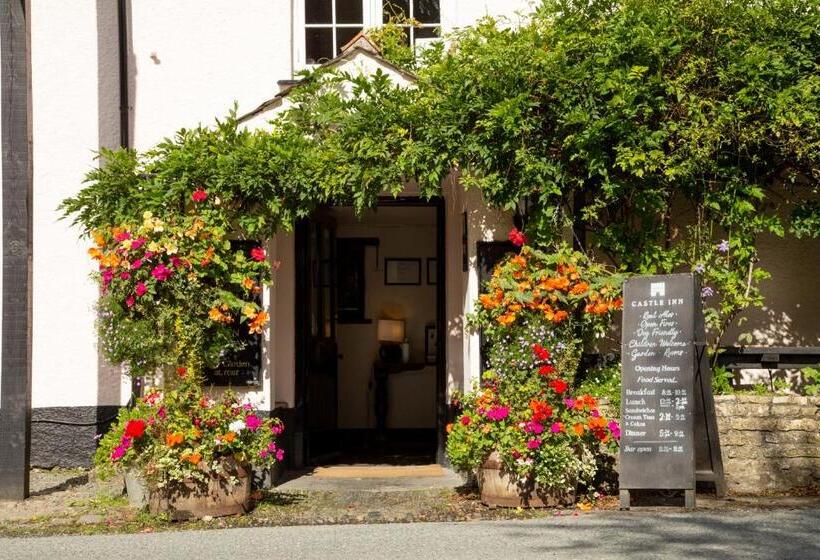 ベッドアンドブレックファースト Castle Inn
