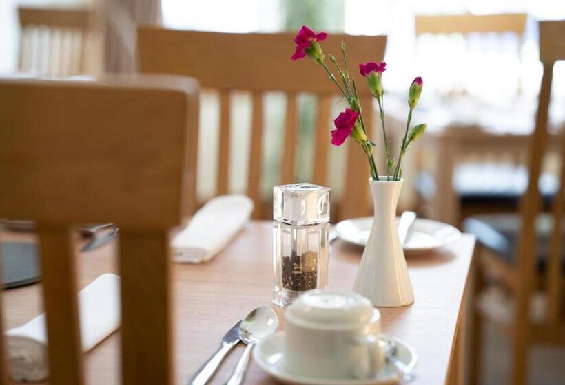 住宿加早餐  Melrose Guesthouse