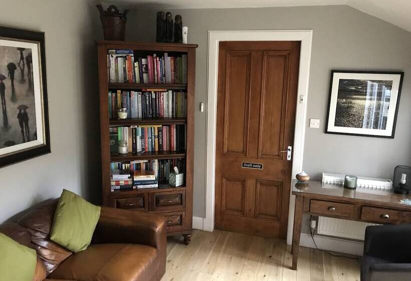 ベッドアンドブレックファースト Bythesea Guest House