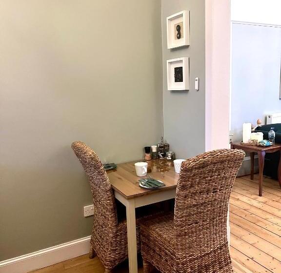 ベッドアンドブレックファースト Bythesea Guest House