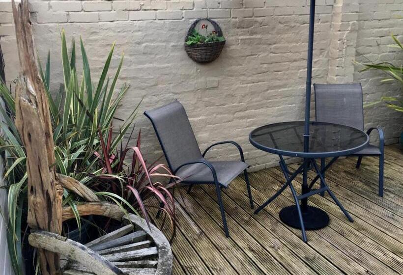 ベッドアンドブレックファースト Bythesea Guest House