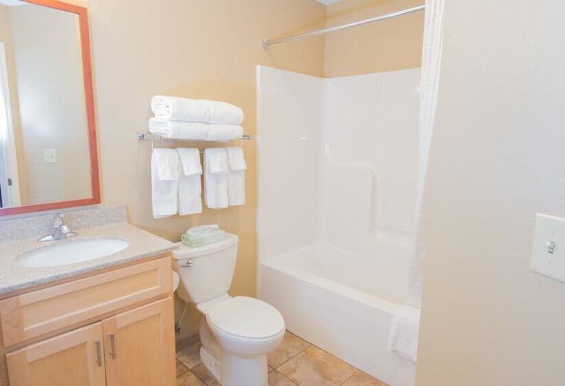 Candlewood Suites Minot, An Ihg
