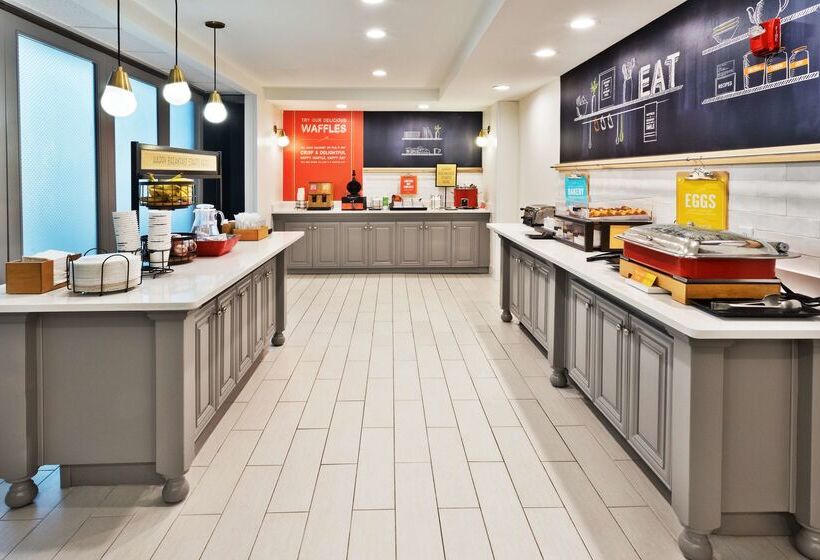 Hampton Inn & Suites Phenix City  Columbus Area