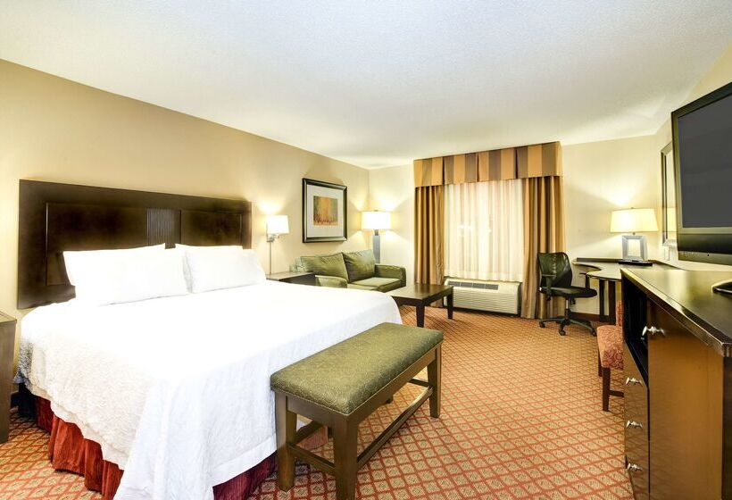 Hampton Inn Suites Scottsboro