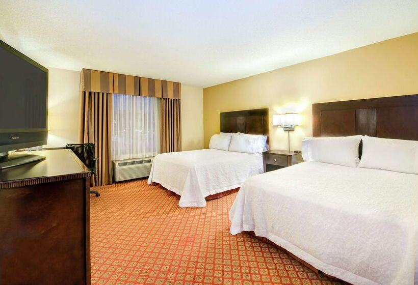Hampton Inn Suites Scottsboro