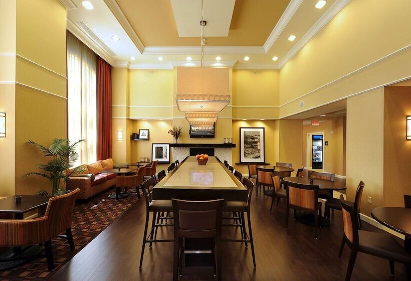 Hampton Inn Suites Scottsboro