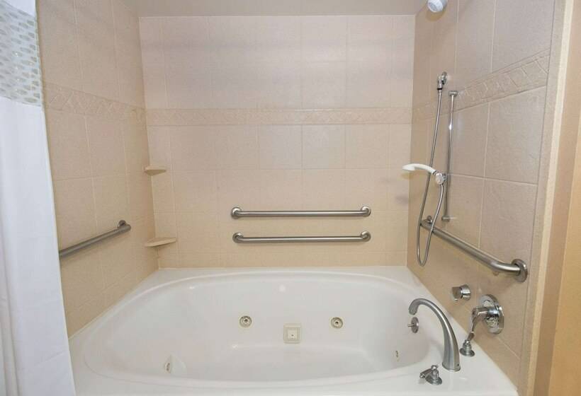 Hampton Inn Suites Scottsboro