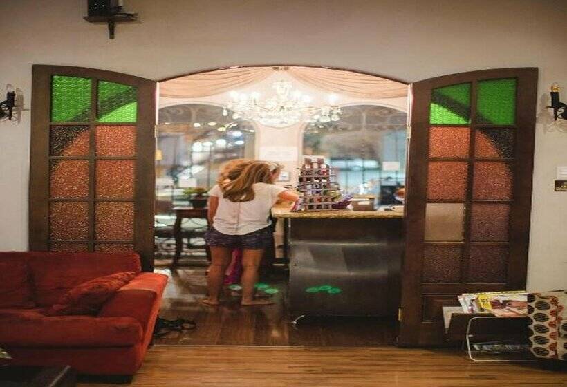 Hostel Casa Colon