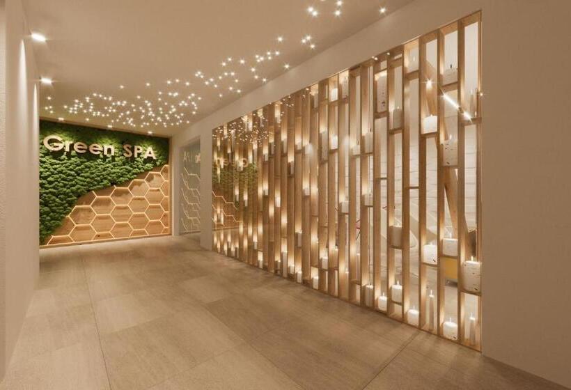 酒店 Aegean Melathron Thalasso Spa