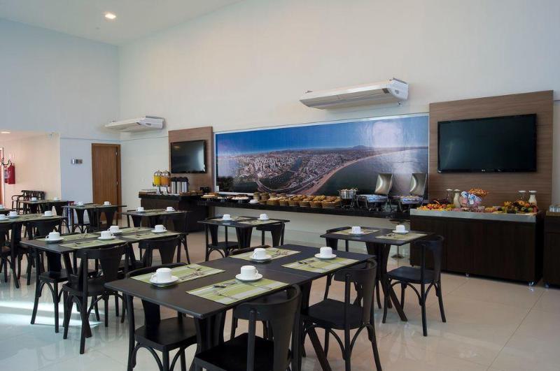 Отель Alameda Vitoria