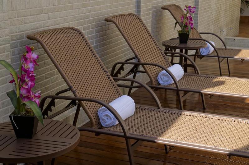 Отель Alameda Vitoria