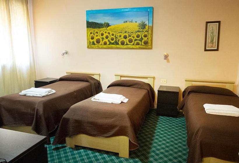 فندق Albergo Roma