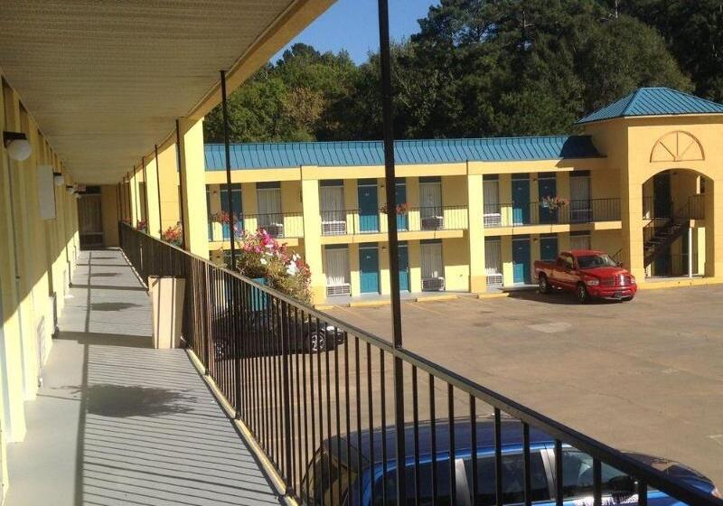 בית מלון כפרי America Best Value Inn Kosciusko